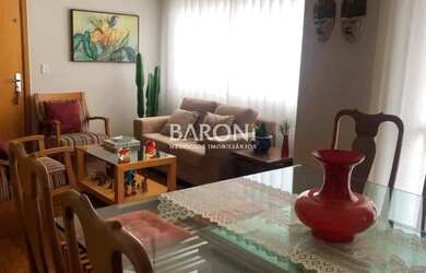 Imagem: O apartamento à venda possui 4 Dormitórios, 2 Banheiros, 2