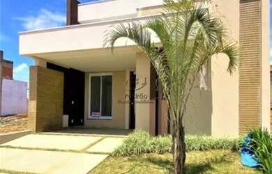 Imagem: A casa em condomínio possui 3 Dormitórios, 2 Banheiros, 2