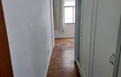 Imagem 1: Apto Centro, amplo, reformado, sol, Rua 16 de março, excelente preço - Petrópolis - RJ