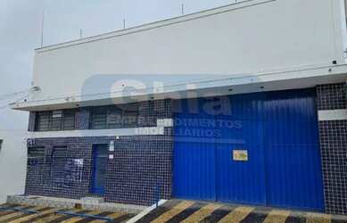 Imagem: O depósito possui 4 Vagas na garagem e 296m² de Área e está