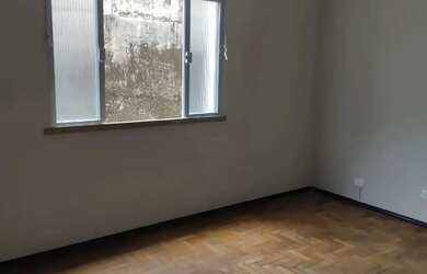 Imagem 12: Apartamento para venda tem 60 metros quadrados com 3 quartos em Bingen - Petrópolis - RJ