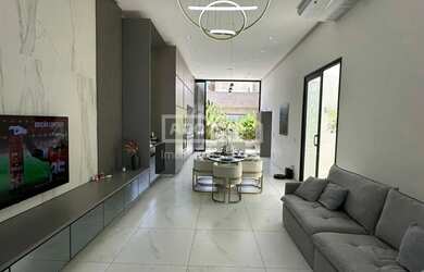 Imagem: A casa em condomínio à venda possui 2 Dormitórios, 3 Banheiros