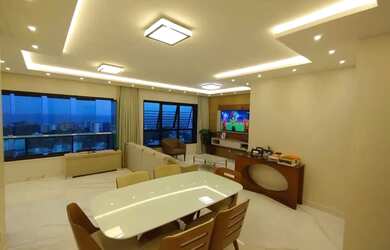 Imagem: O apartamento possui 3 Dormitórios, 3 Banheiros, 2 Vagas na