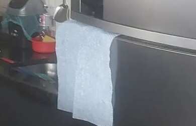 Imagem: A casa possui 2 Dormitórios, 1 Banheiro e está localizado