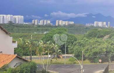 Imagem: O apartamento na cobertura possui 4 Dormitórios, 5 Banheiros