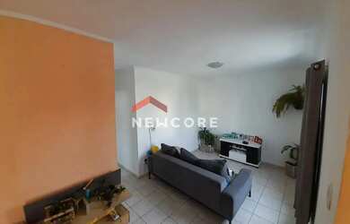 Imagem: A casa possui 2 Dormitórios, 1 Banheiro, 1 Vaga na garagem