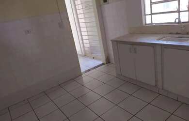 Imagem: A casa possui 2 Dormitórios, 1 Banheiro, 67m² de Área e