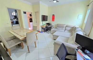 Imagem: A casa em condomínio possui 3 Dormitórios, 3 Banheiros, 2