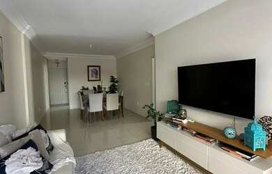 Imagem: O apartamento possui 3 Dormitórios, 2 Banheiros, 1 Vaga na