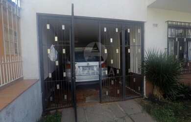 Imagem 2: Casa com 3 dormitórios à venda, 180 m² por R$ 680.000,00 - Azenha -...