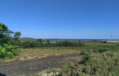 Imagem: O terreno possui 300m² de Área e está localizado em Meaípe