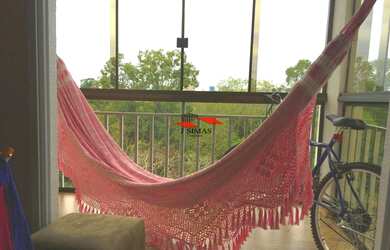 Imagem: O apartamento possui 2 Dormitórios, 1 Banheiro, 1 Vaga na garagem