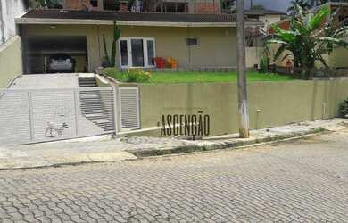 Imagem 1: Casa com 3 dormitórios à venda, 232 m² por R$ 1.000.000,00 - Arujazinho...