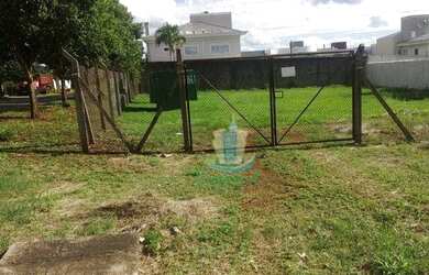 Imagem 2: Terreno à venda com 645 m² por R$ 646.000 no Jardim Guarapuava em Foz...