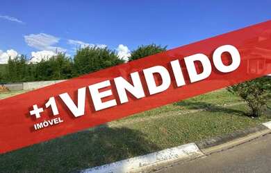 Imagem: O terreno possui 330m² de Área e está localizado em Rio