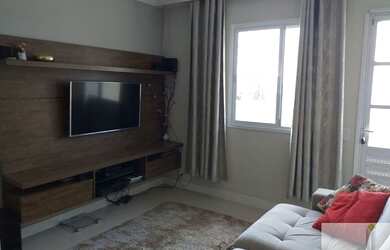 Imagem: A casa em condomínio possui 1 Dormitório, 1 Banheiro, 1 Vaga