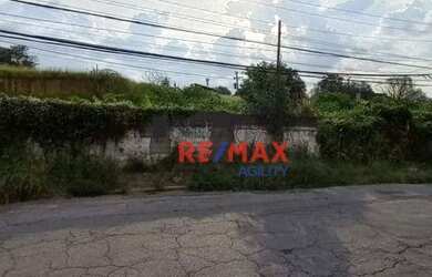 Imagem: O terreno possui 2700m² de Área e está localizado em Vila