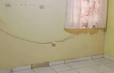 Imagem: A kitnet possui 2 Dormitórios e 1 Banheiro e está localizado