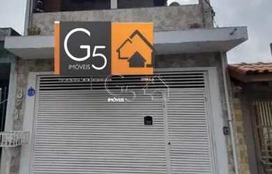 Imagem: A casa possui 3 Dormitórios, 2 Banheiros, 1 Vaga na garagem