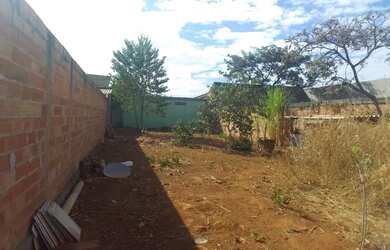 Imagem: O terreno possui 300m² de Área e está localizado em Jardim