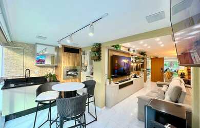 Imagem: O apartamento possui 2 Dormitórios, 2 Banheiros, 1 Vaga na