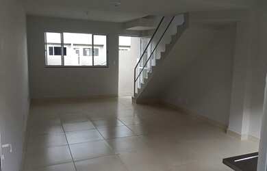 Imagem 2: Sobrado para aluguel com 62 metros quadrados com 2 quartos no Green Park...