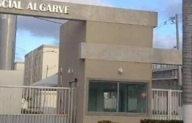 Imagem: O apartamento possui 2 Dormitórios, 1 Banheiro, 2 Vagas na