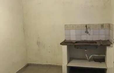 Imagem: O quarto está localizado em Vila Mathias, Santos para alugar