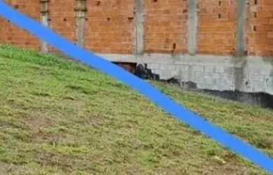 Imagem: O terreno possui 135m² de Área e está localizado em Sítio