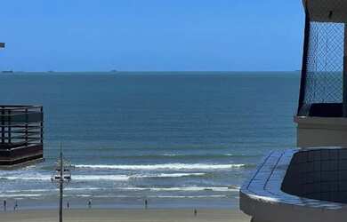 Imagem: O apartamento possui 3 Dormitórios, 3 Banheiros, 160m² de