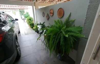 Imagem 12: Sobrado em Porto Alegre, no bairro Hípica, com 3 dormitório s , e 3...