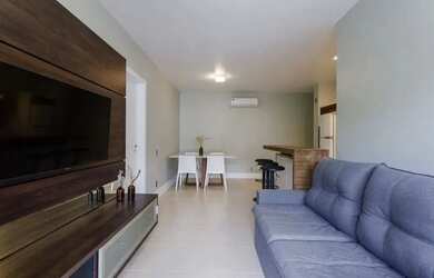 Imagem 7: Quarto privativo em apê compartilhado de alto padrão ao lado da UFSC