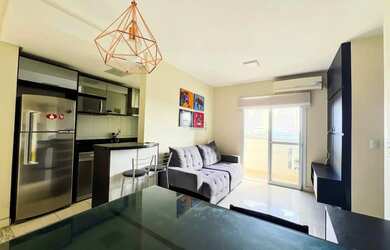 Imagem: O apartamento possui 2 Dormitórios, 1 Banheiro, 2 Vagas na