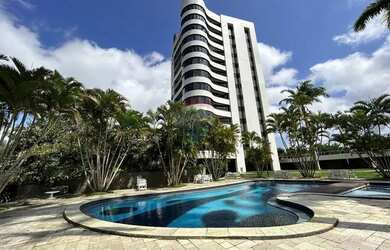 Imagem: O apartamento possui 4 Dormitórios, 5 Banheiros, 4 Vagas na