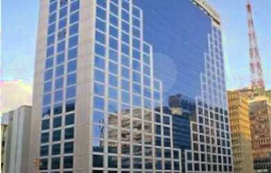 Imagem: O depósito possui 5 Vagas na garagem, 2.050m² de Área e