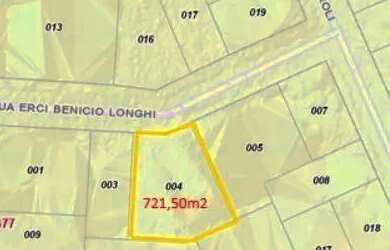 Imagem: O terreno possui 721m² de Área e está localizado em Sanvitto