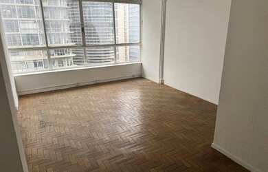 Imagem: O depósito possui 30m² de Área e está localizado em Castelo