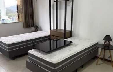 Imagem: O quarto está localizado em Centro, Balneário Camboriú para