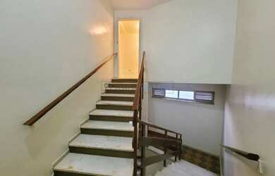 Imagem: O apartamento possui 2 Dormitórios, 1 Banheiro, 100m² de Área