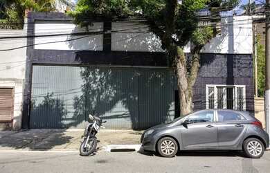 Imagem: O depósito possui 590m² de Área e está localizado em Paraíso