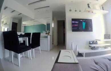 Imagem: O apartamento possui 2 Dormitórios, 1 Banheiro, 1 Vaga na garagem