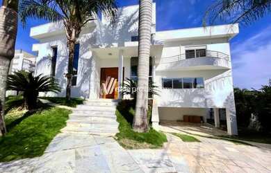 Imagem: A casa em condomínio à venda possui 4 Dormitórios, 5 Banheiros