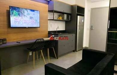 Imagem: O studio para alugar possui 1 Dormitório, 1 Banheiro e 32m²