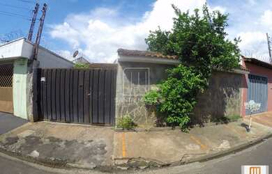 Imagem 2: Casa térrea na rua 3 dormitórios/suite