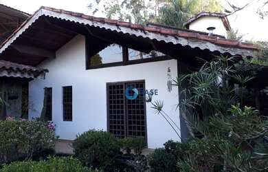 Imagem: A casa em condomínio possui 3 Dormitórios, 3 Banheiros, 5