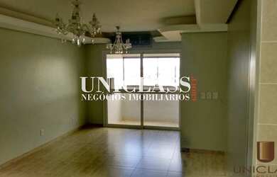 Imagem: O apartamento possui 3 Dormitórios, 2 Banheiros, 1 Vaga na