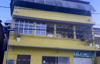 Imagem: O depósito possui 400m² de Área e está localizado em Aldeia