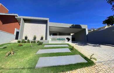 Imagem: A casa em condomínio possui 3 Dormitórios, 4 Banheiros, 4