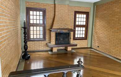 Imagem 5: Casa no Butantã. Churrasqueira, Varanda, Área de serviçoeLareira