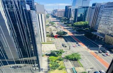 Imagem: O depósito possui 1 Vaga na garagem, 72m² de Área e está